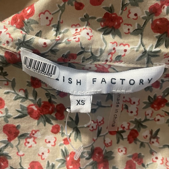 English Factory Floral Collar Detail Shirt. Size XS - Picture 5 of 5